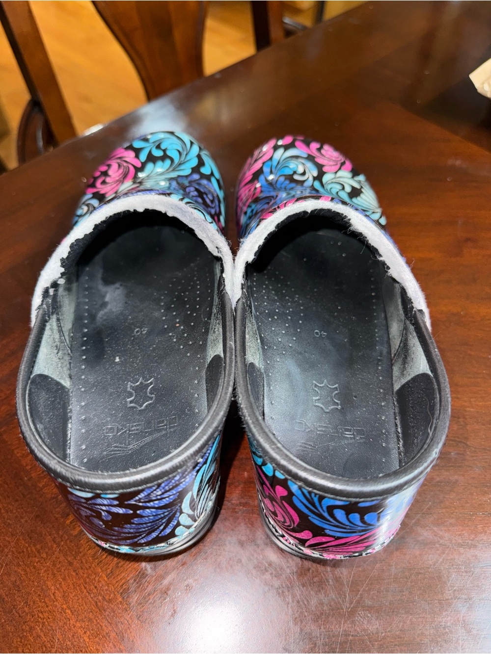Floral Dansko professional classic nursing clogs - Picture 4 of 7